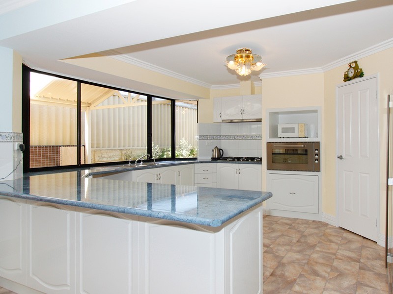 15 Beecroft Mews, Ridgewood WA 6030