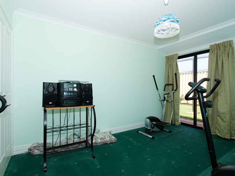 15 Beecroft Mews, Ridgewood WA 6030