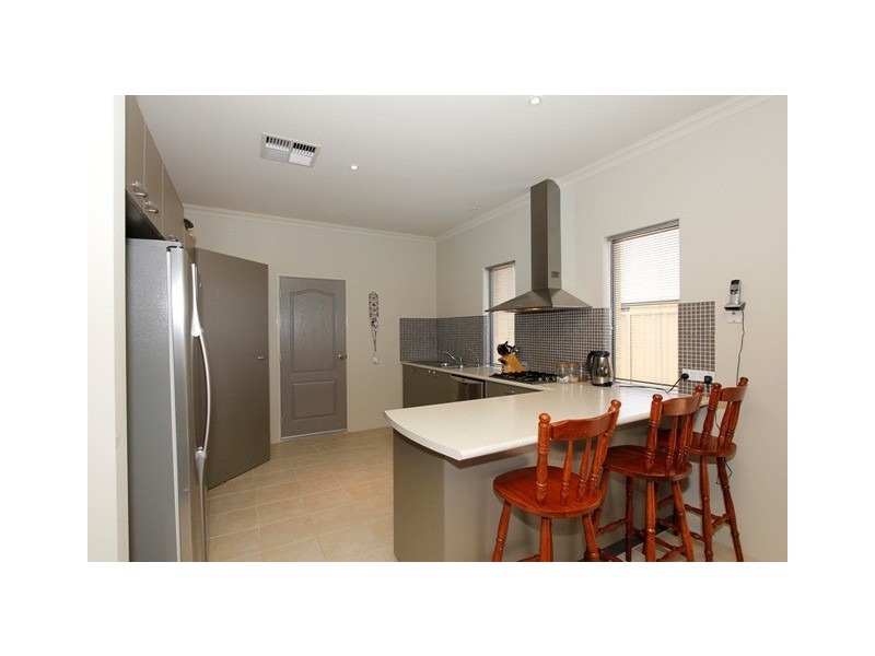 16 Claude Street, Quinns Rocks WA 6030