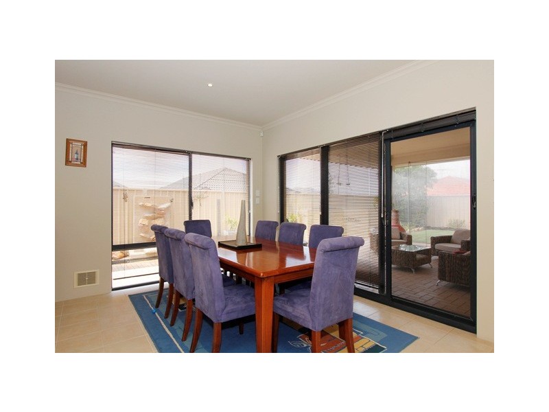 16 Claude Street, Quinns Rocks WA 6030