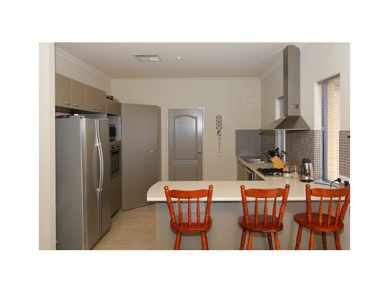 16 Claude Street, Quinns Rocks WA 6030