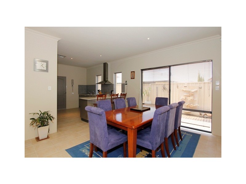 16 Claude Street, Quinns Rocks WA 6030