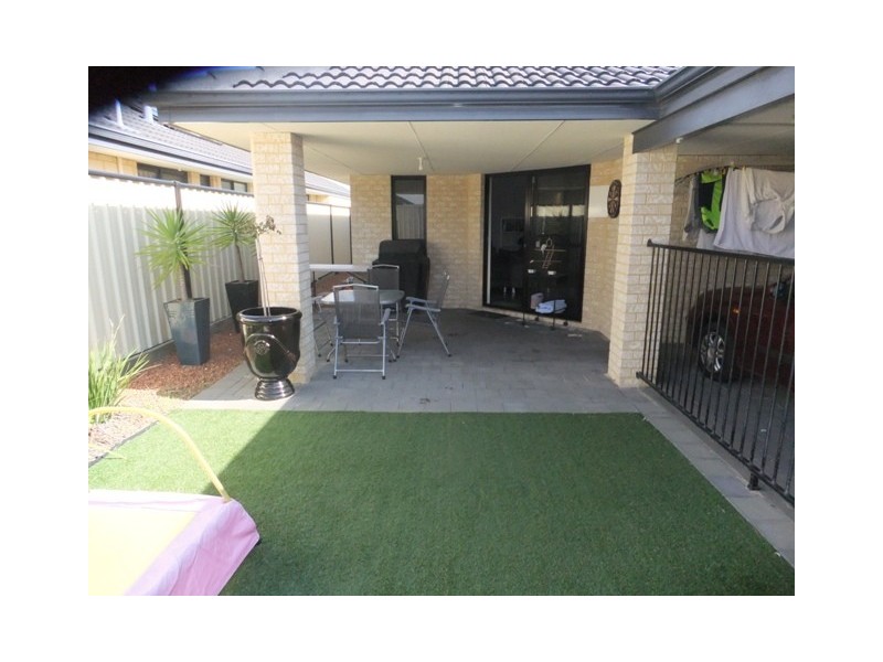 9 Homestead Drive, Clarkson WA 6030