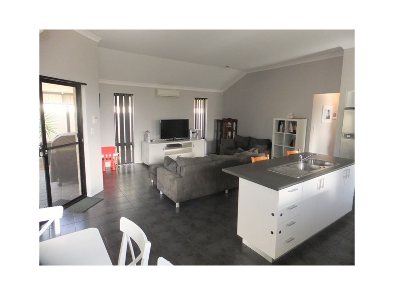 9 Homestead Drive, Clarkson WA 6030