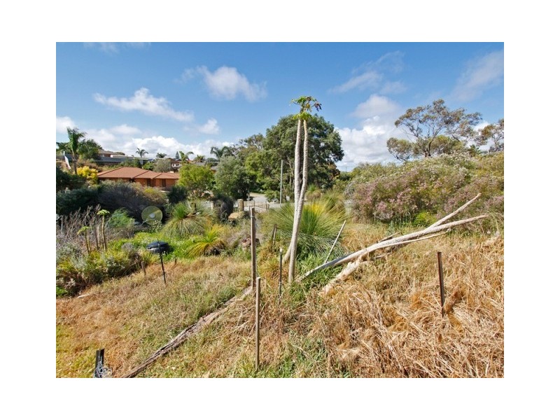 6 Spiers Road, Quinns Rocks WA 6030