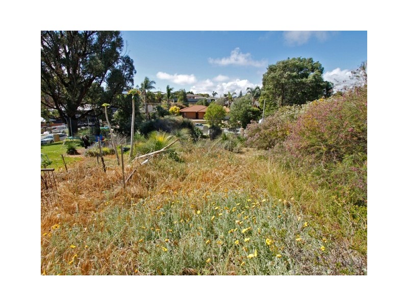 6 Spiers Road, Quinns Rocks WA 6030