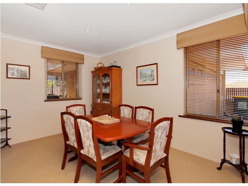 2/16B Tynemouth Close, Merriwa WA 6030