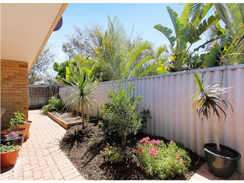 2/16B Tynemouth Close, Merriwa WA 6030