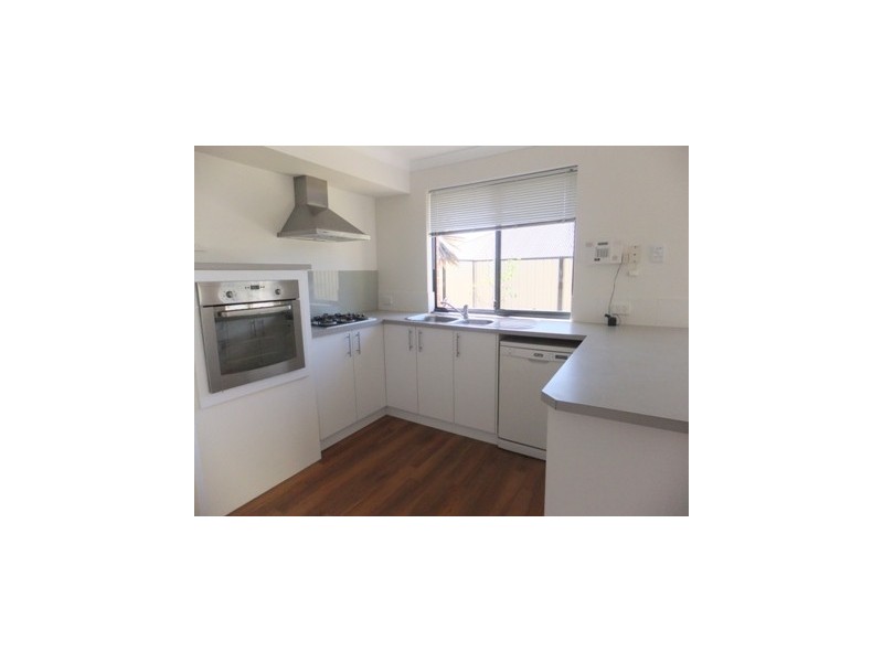 3  Lakewood Terrace, Clarkson WA 6030