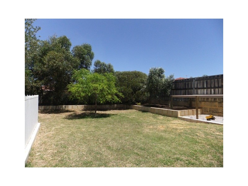 5  Badcoe Ally, Clarkson WA 6030