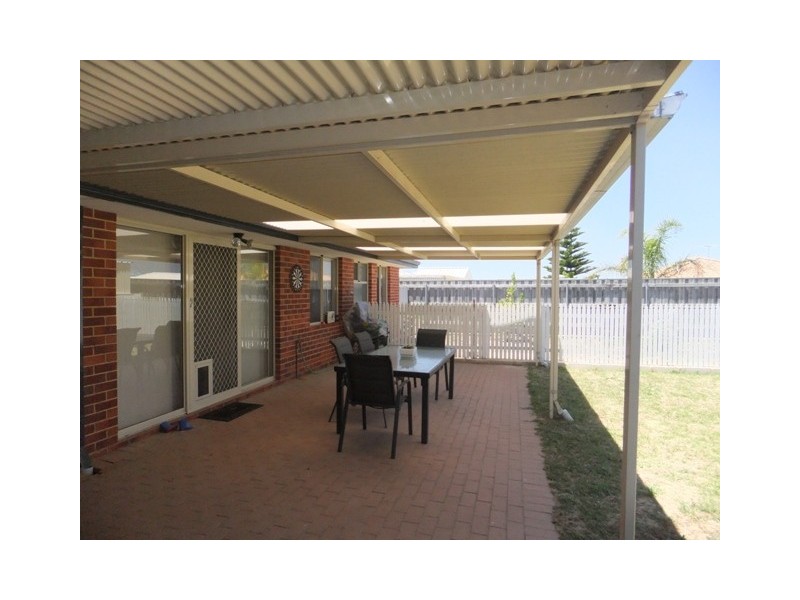 5  Badcoe Ally, Clarkson WA 6030