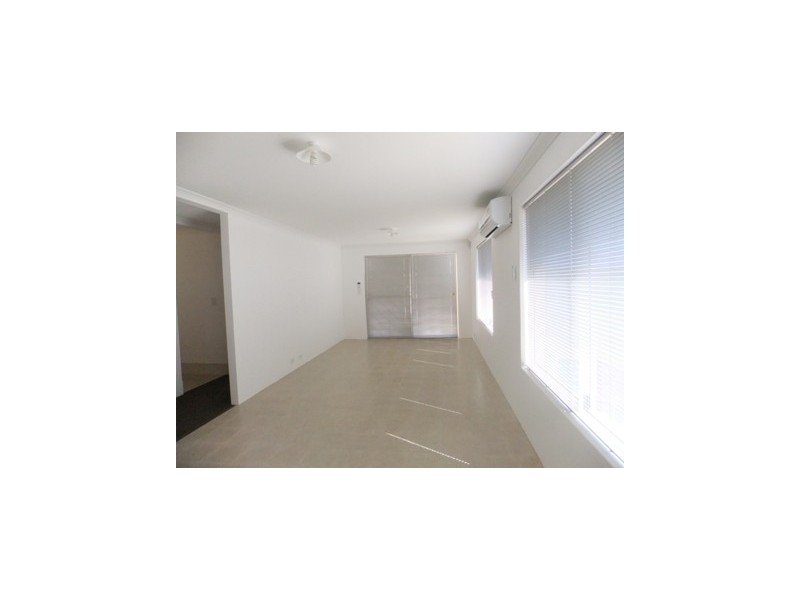 4 Saunton Way, Ridgewood WA 6030