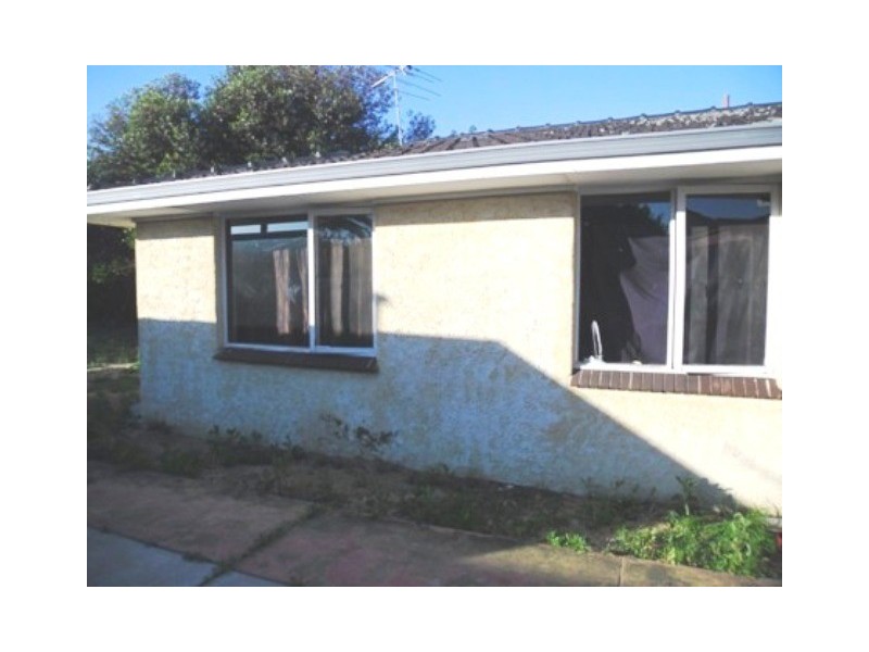 12 Spinaway Street, Craigie WA 6025