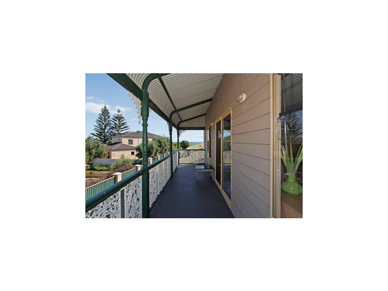 2/62B Brazier Road, Yanchep WA 6035