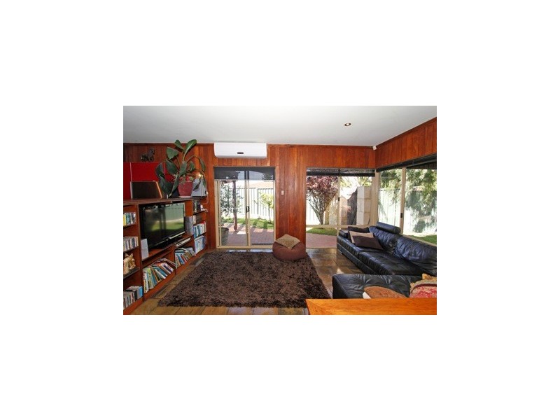 2/62B Brazier Road, Yanchep WA 6035