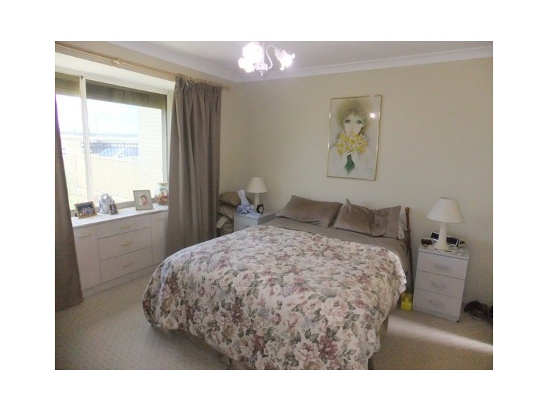 10 Lampeter Road, Butler WA 6036