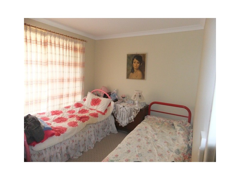 10 Lampeter Road, Butler WA 6036