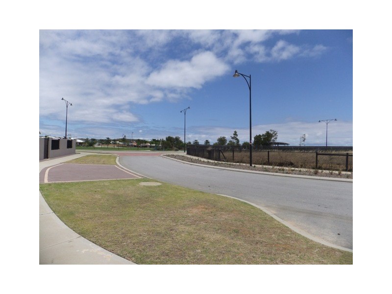 10 Lampeter Road, Butler WA 6036