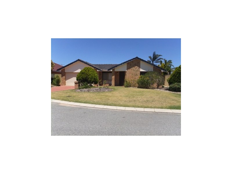 16 Village Walk, Ocean Reef WA 6027