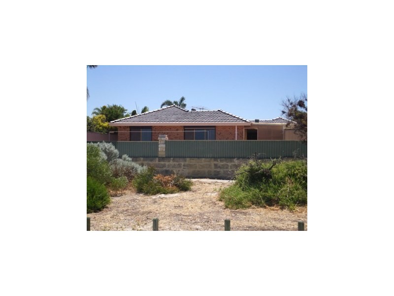 16 Village Walk, Ocean Reef WA 6027