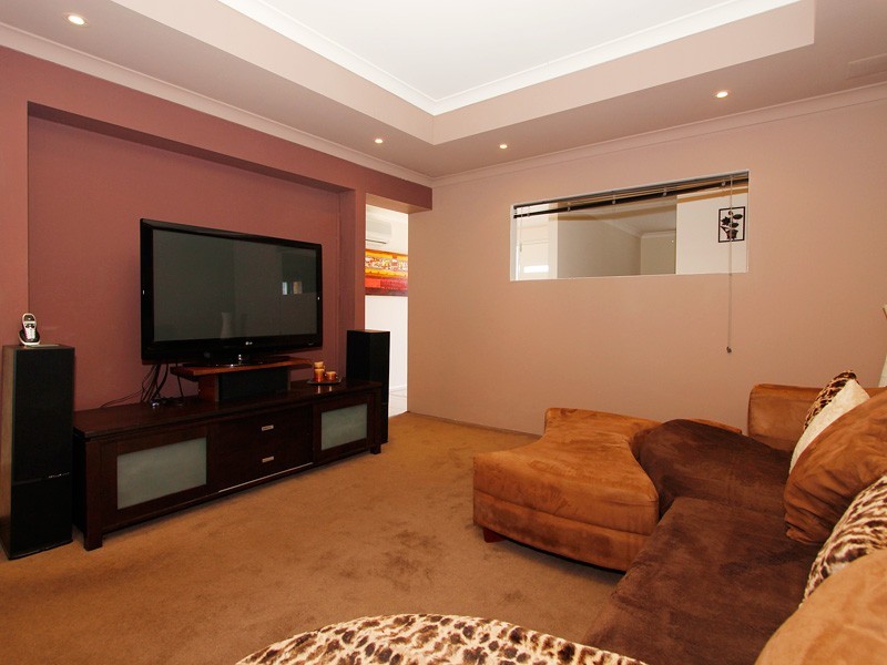 35 Donnelly Ramble, Wanneroo WA 6065