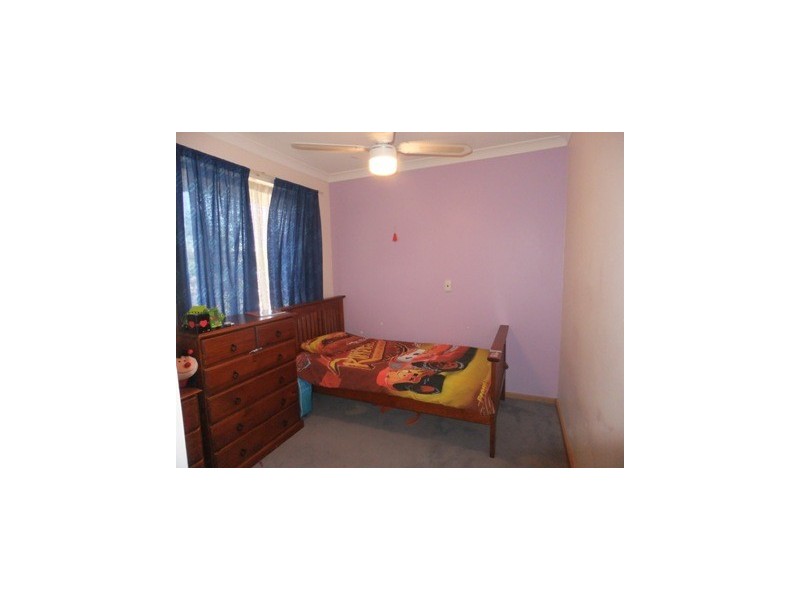 16 Falkland Way, Kinross WA 6028