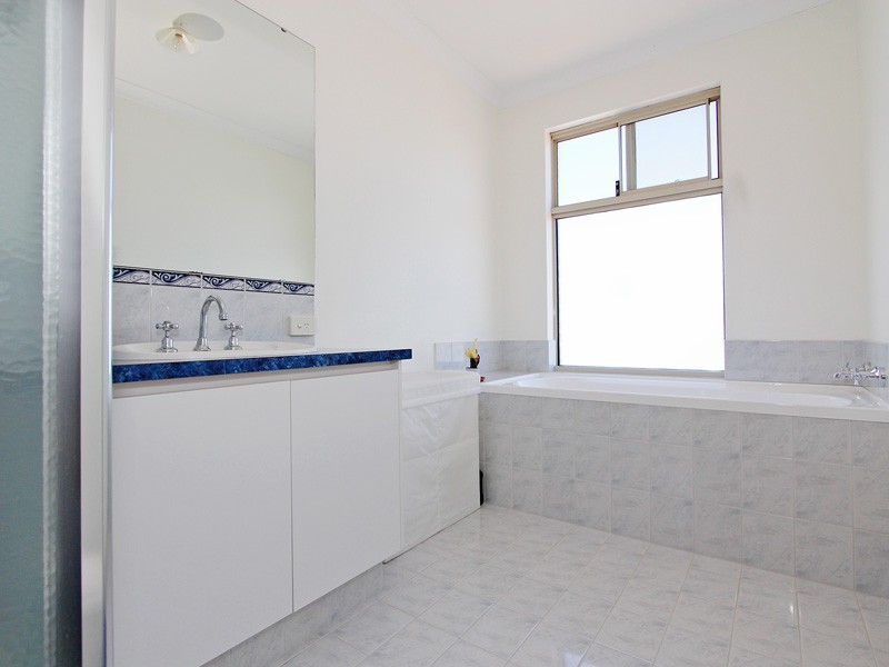 9 Alder Street, Ashby WA 6065