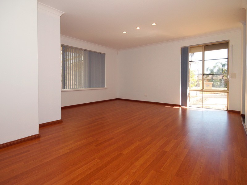 1 Fontana Cove, Joondalup WA 6027