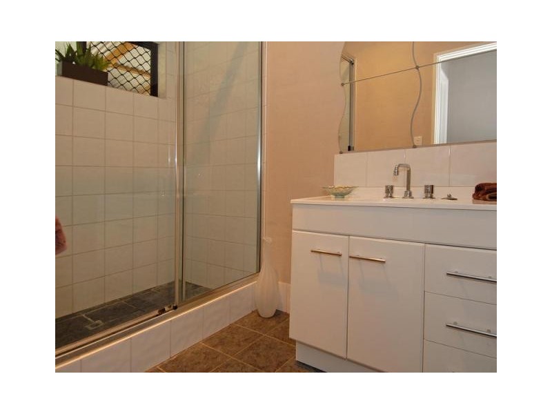 35 Fairways Court, Woodridge WA 6041