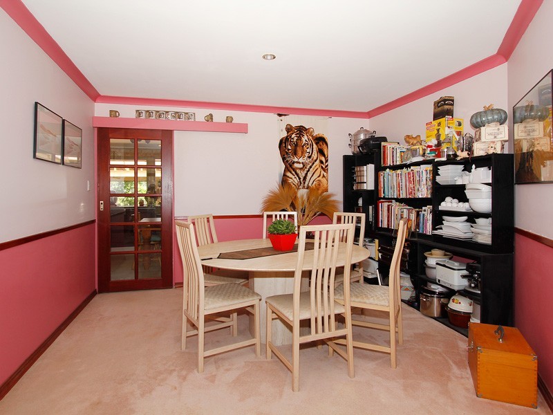 4  Springpark Trail, Carramar WA 6031