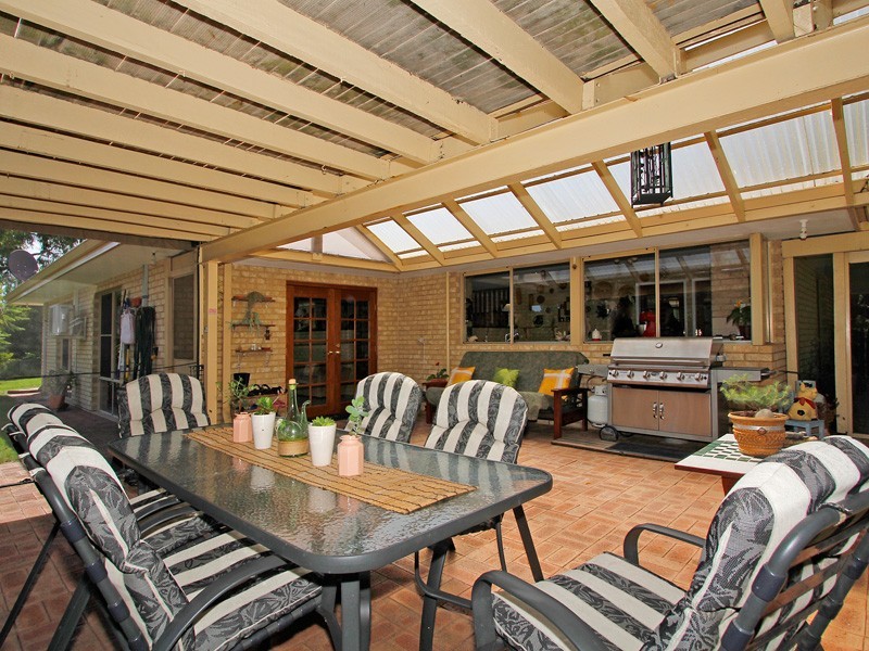 4  Springpark Trail, Carramar WA 6031