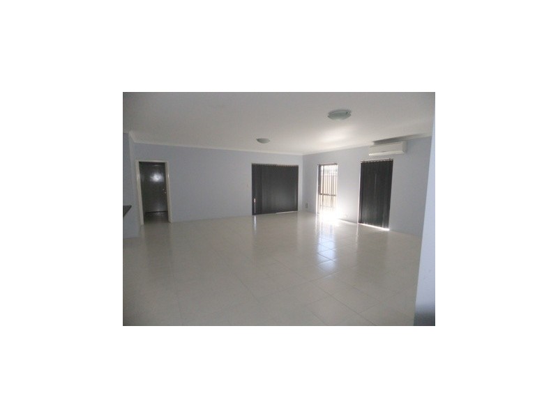 171 Ocean Keys Blvd, Clarkson WA 6030