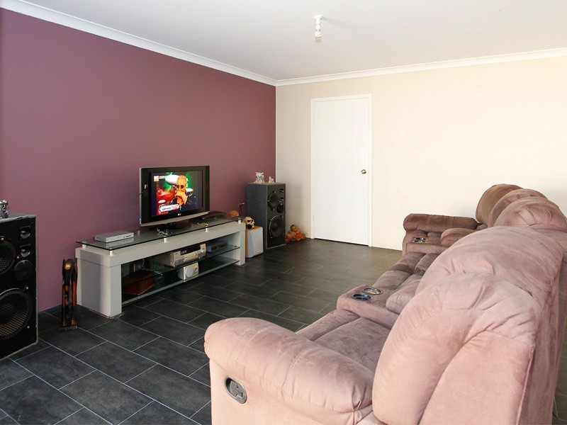 9 Huntly Avenue, Butler WA 6036