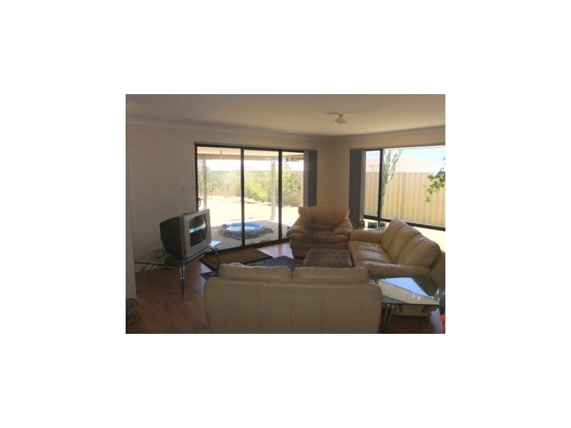 109 Hinchinbrook Avenue, Ridgewood WA 6030