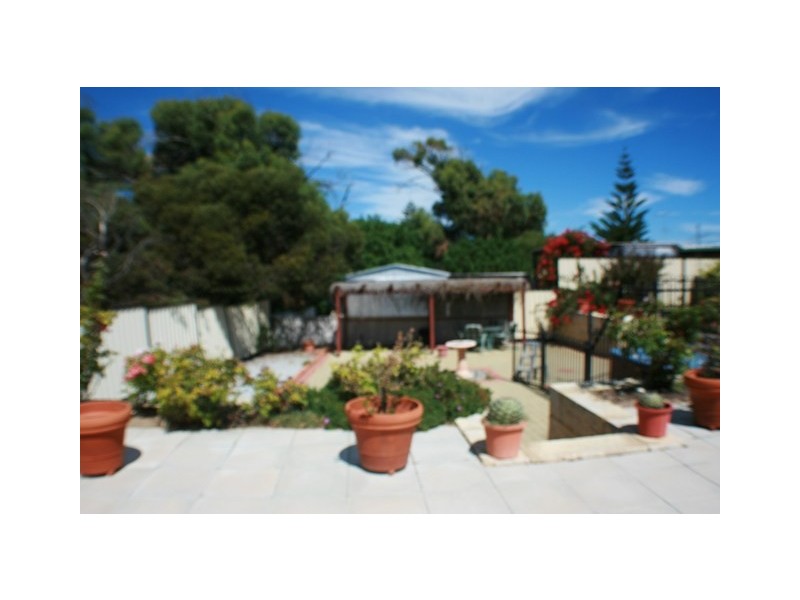 36 Whitfield Drive, Two Rocks WA 6037