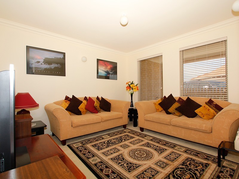 2/25 Lindeman Heights, Ridgewood WA 6030