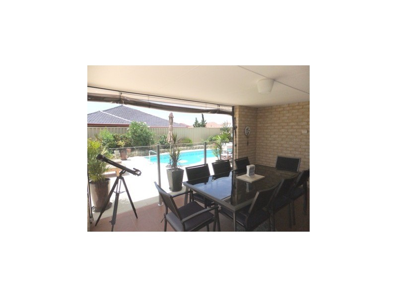 9 Horsley Green, Butler WA 6036