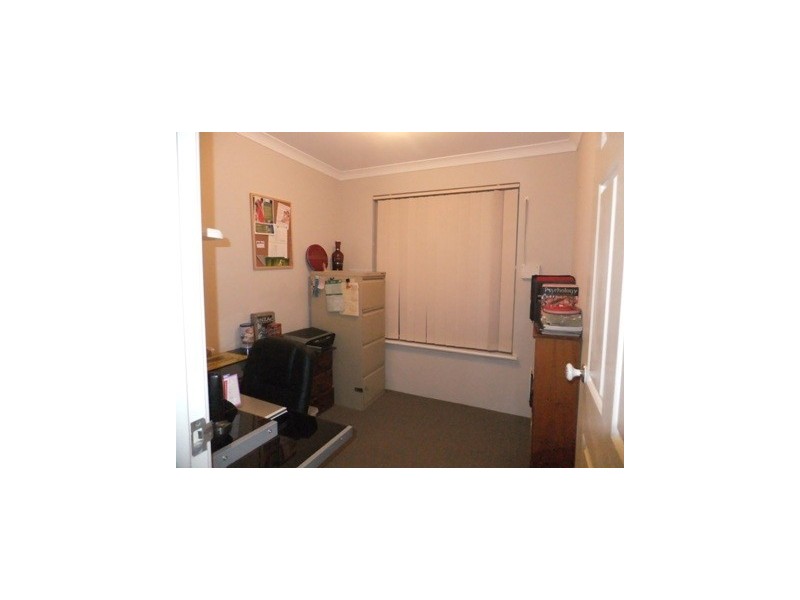 4 Elkington Mews, Clarkson WA 6030