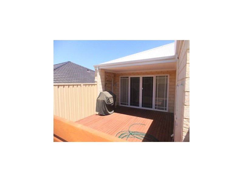 1/16B Kilkee Street, Ridgewood WA 6030