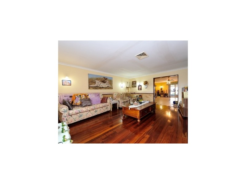 7 Kempton Grove, Clarkson WA 6030