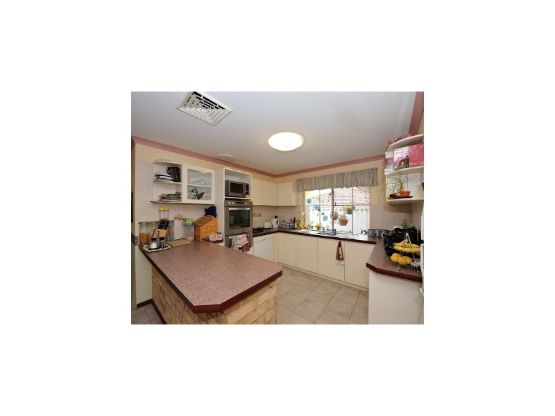 7 Kempton Grove, Clarkson WA 6030