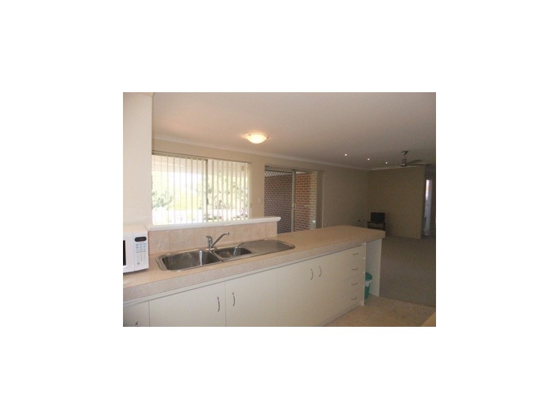 21 Dewar Mews, Clarkson WA 6030