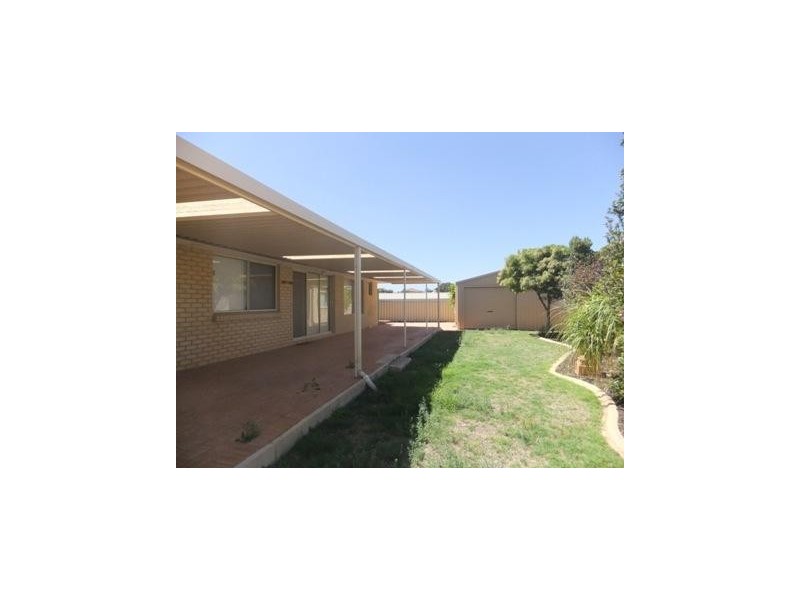 27 Allara Retreat, Quinns Rocks WA 6030