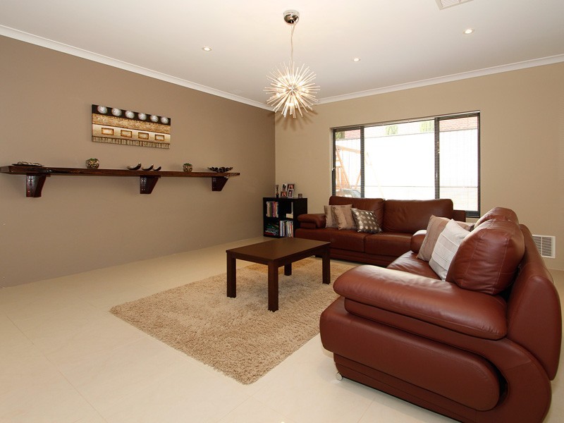 6 San Remo Bend, Clarkson WA 6030