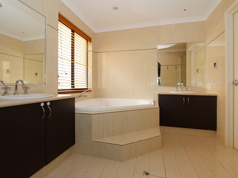 6 San Remo Bend, Clarkson WA 6030