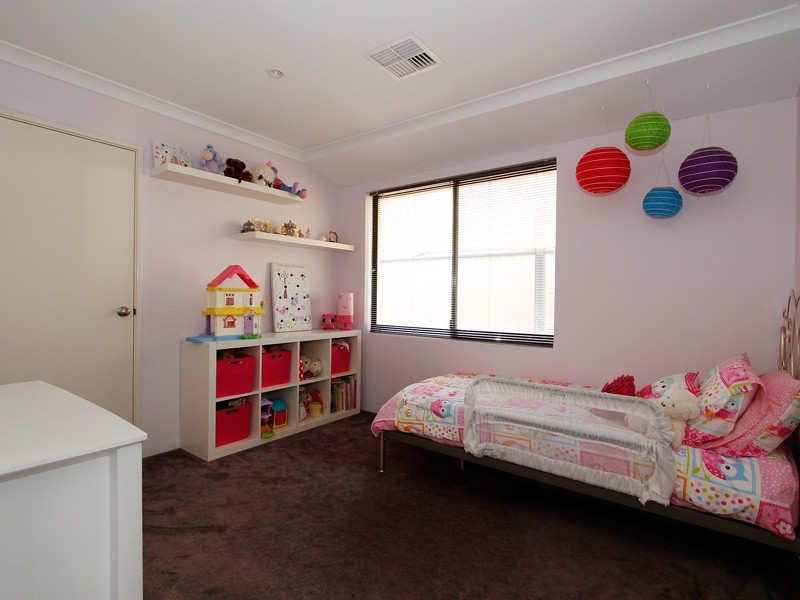 6 San Remo Bend, Clarkson WA 6030