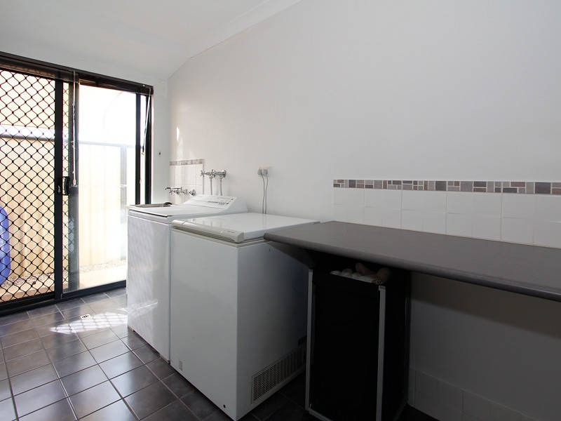 6 San Remo Bend, Clarkson WA 6030