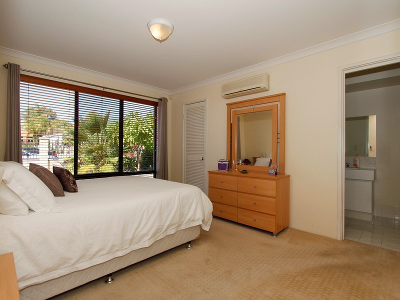 18 Metroliner Drive, Currambine WA 6028