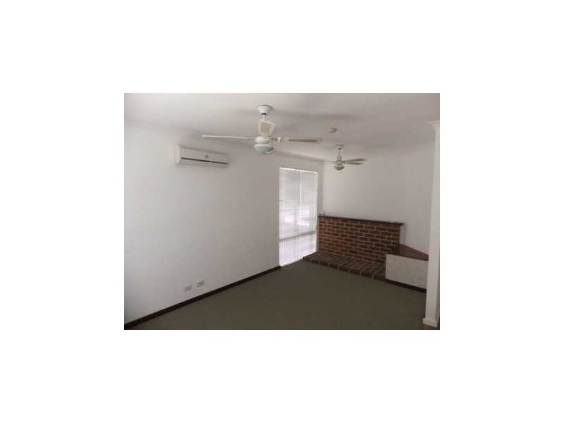 21 Willoughby Retreat, Clarkson WA 6030