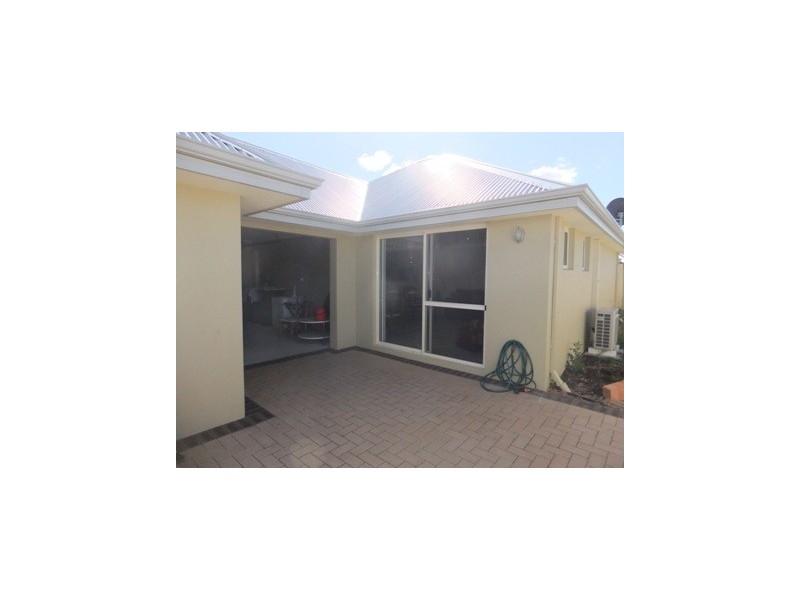 15 Emerson Turn, Clarkson WA 6030